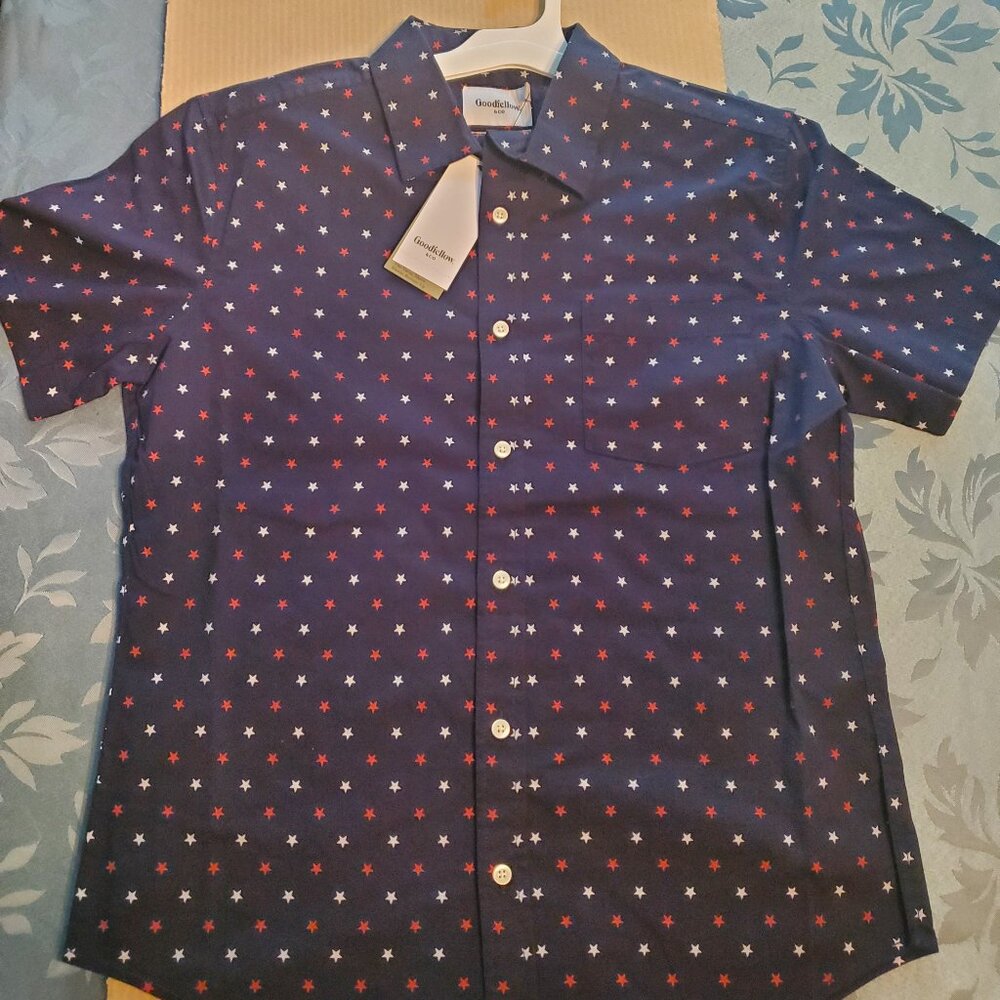Goodfellow & Co Mens medium button down shirt star print slim fit. new with tags